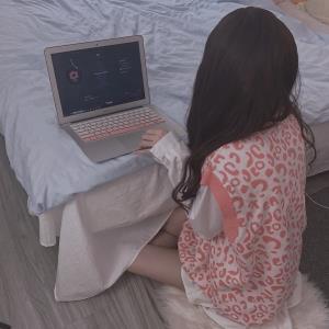 雅丽