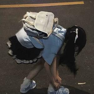 小色